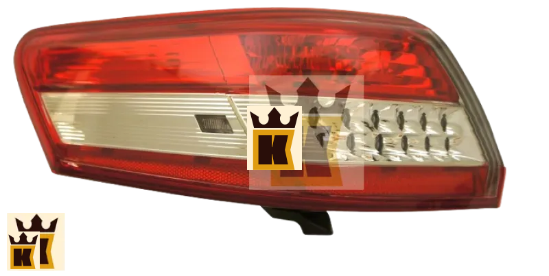 2010-2011 Toyota Camry - Tail Lamp Right Side / RH